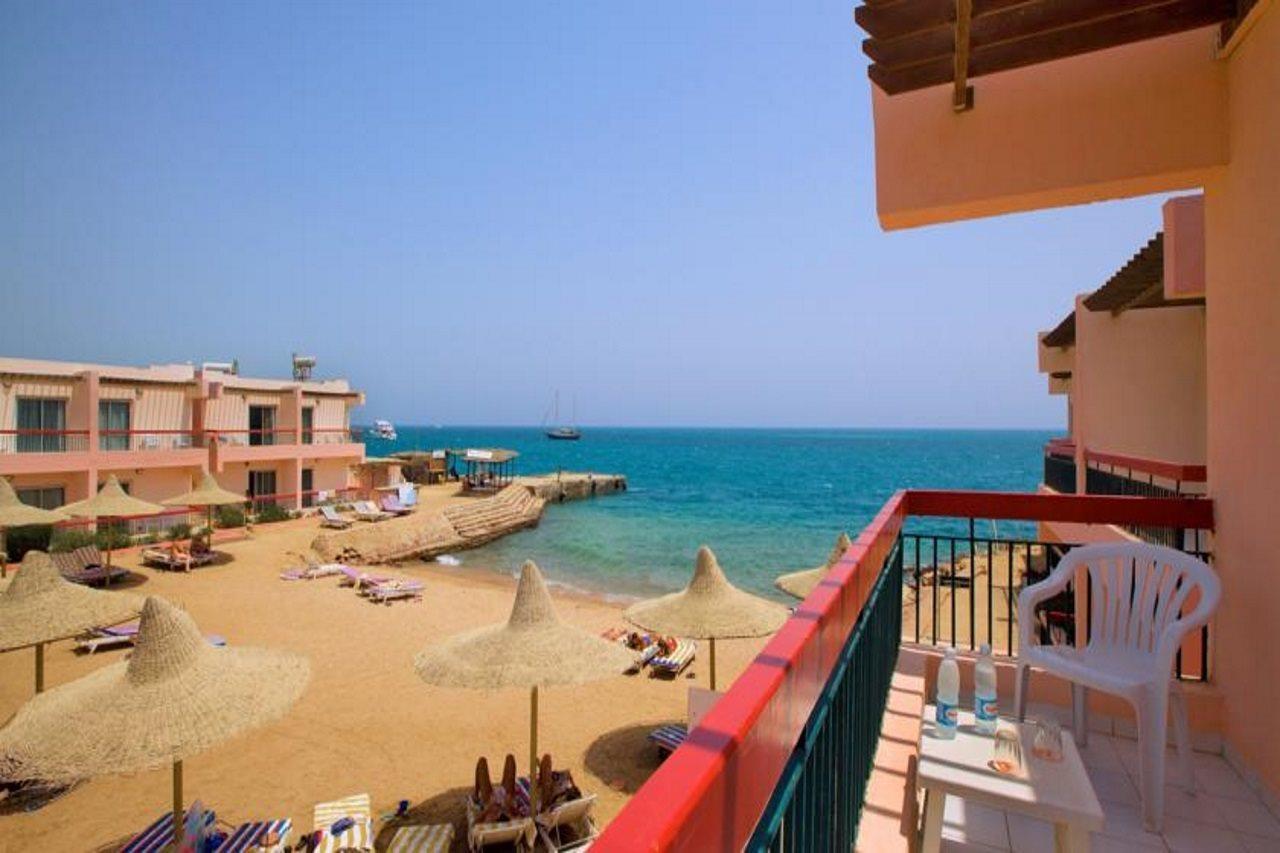Beirut Hotel Хургада Екстериор снимка