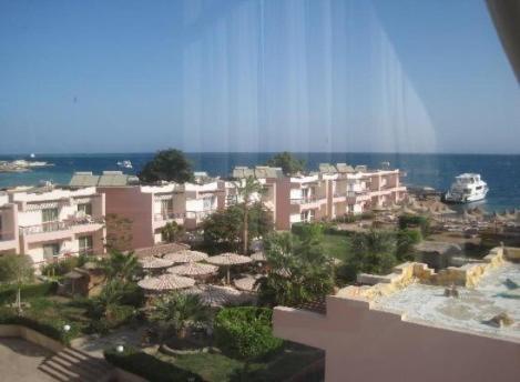 Beirut Hotel Хургада Екстериор снимка