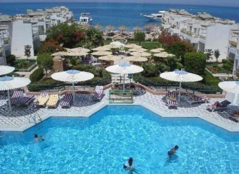 Beirut Hotel Хургада Екстериор снимка