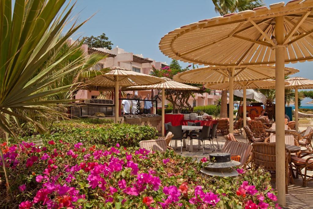 Beirut Hotel Хургада Екстериор снимка